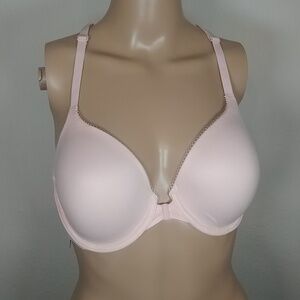 34D Victoria's Secret pink bra